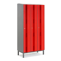 Šatní skříň CREATE ENERGY, 3 sekce, 1985x900x500 mm, červené dveře, vč. noh